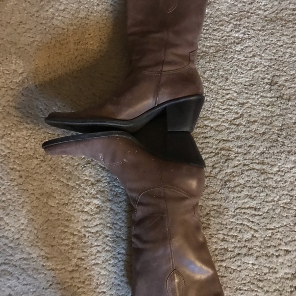 Cowboy boot - Picture 3 of 3